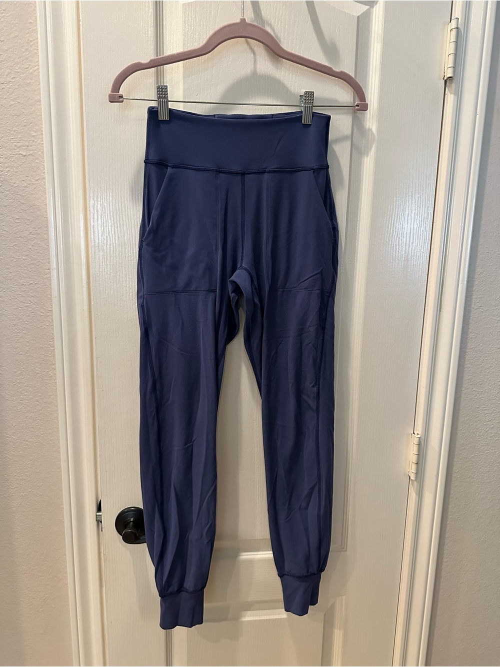 Lululemon Athletic Align Joggers w/pockets